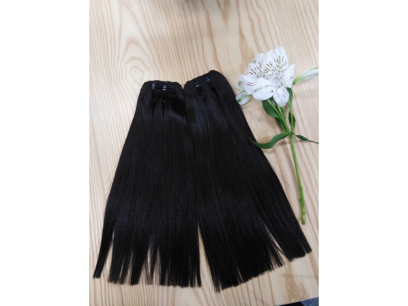 vietnamese-natural-color-weft-hair-extension