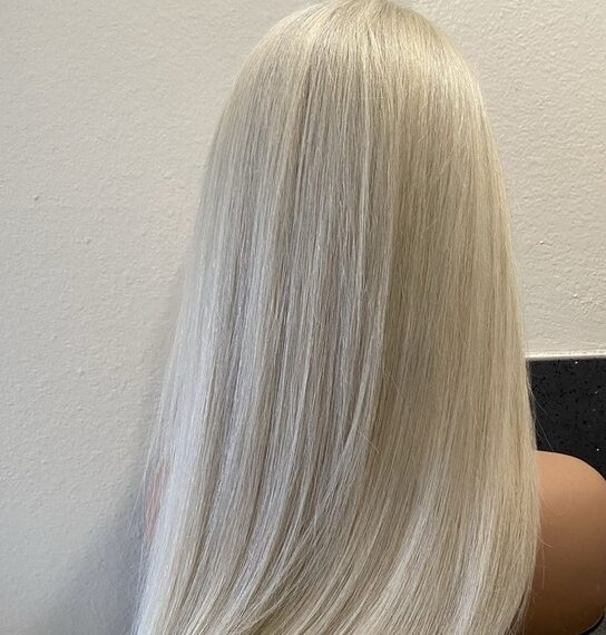 virgin-brazilian-blonde-hair-extensions-1