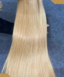 can-you-curl-bone-straight-hair-by-yourself1