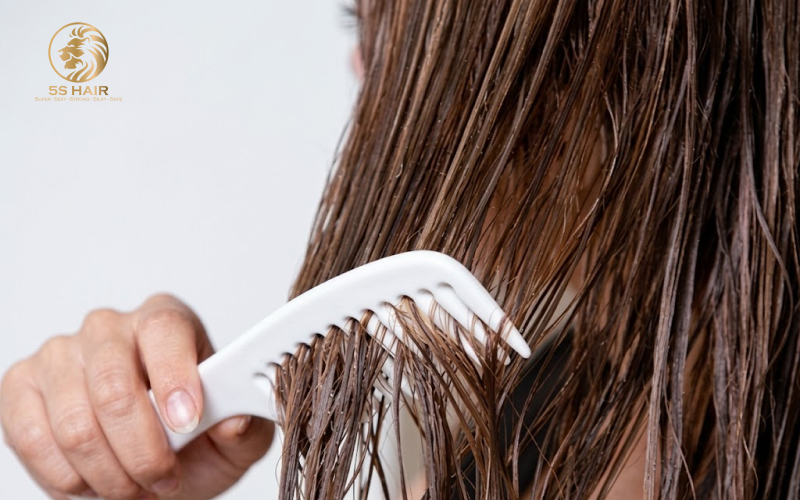 can-you-get-hair-extensions-wet-2